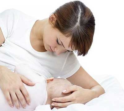 فواید شیر مادر نسبت به شیر خشک